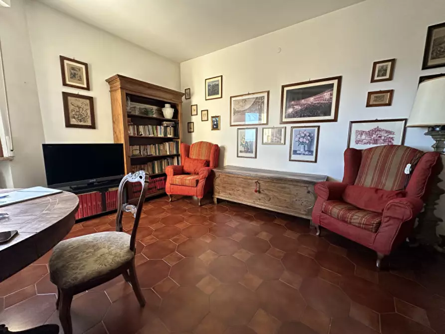 Immagine 3 di Appartamento in vendita  a Senigallia