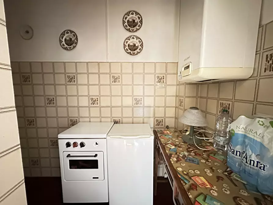 Immagine 6 di Appartamento in vendita  a Senigallia