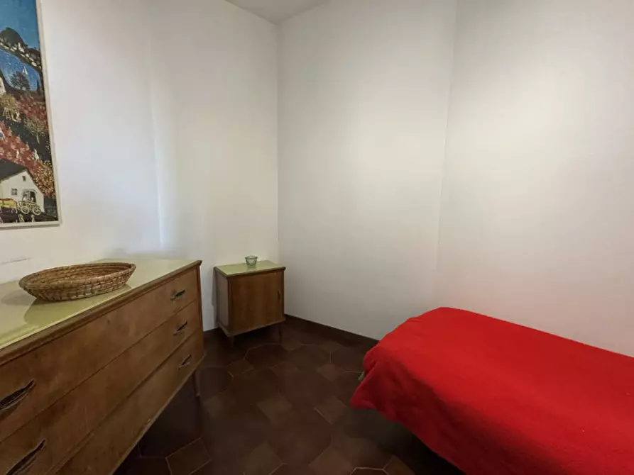 Immagine 14 di Appartamento in vendita  a Senigallia