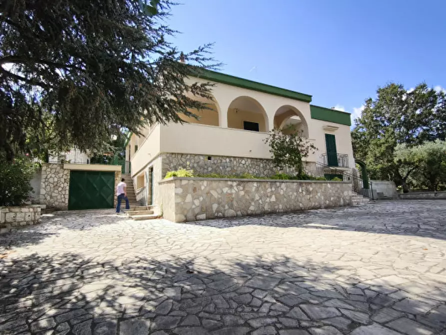 Immagine 6 di Villa in vendita  in Monte Abele a Fasano