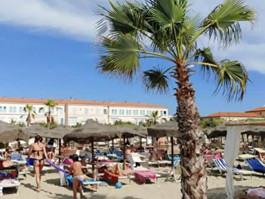 Immagine 10 di Appartamento in affitto  in Viale del Tirreno 74 a Pisa