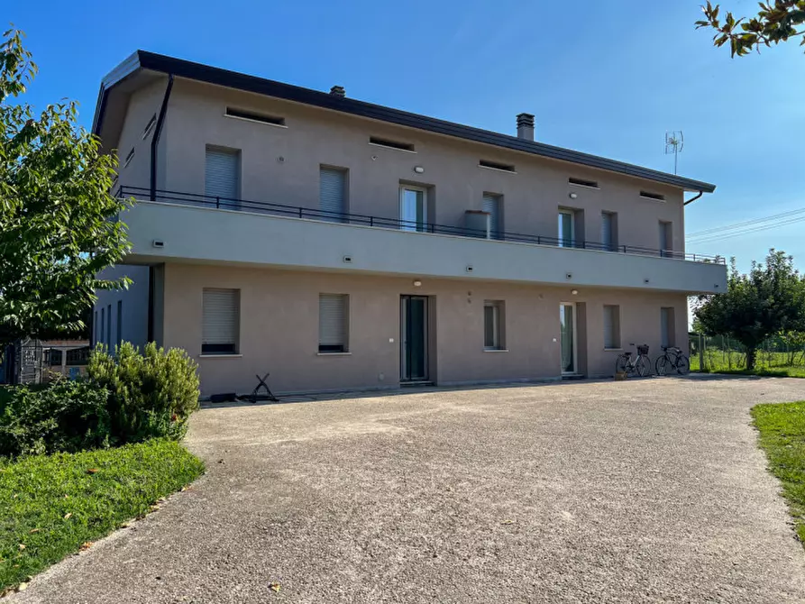 Immagine 2 di Camera in affitto  in Via Ronchi 4/B a Legnaro