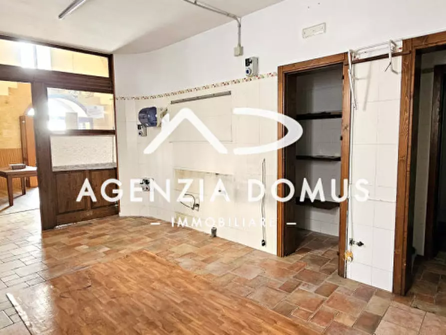 Immagine 12 di Attività commerciale in vendita  in via le croci 33 a Alliste