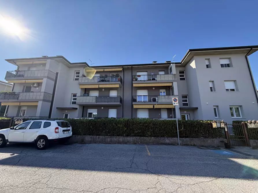 Immagine 4 di Appartamento in vendita  in Via Vittorio Alfieri a Castel D'azzano