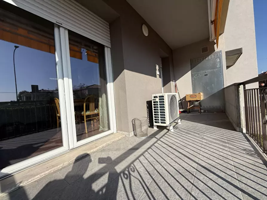 Immagine 10 di Appartamento in vendita  in Via Vittorio Alfieri a Castel D'azzano