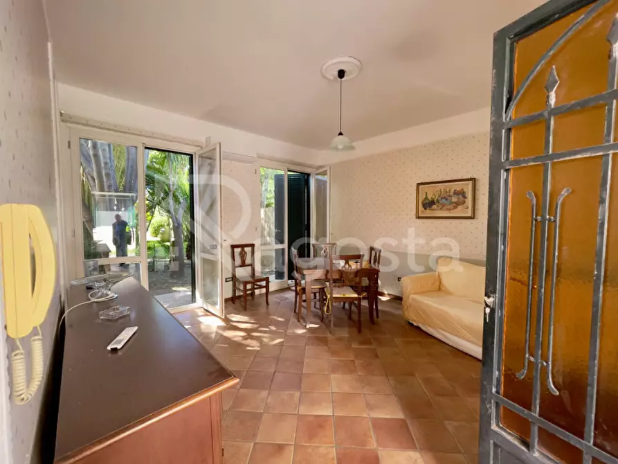 Immagine 2 di Appartamento in affitto  in Via Gandhi a Salerno