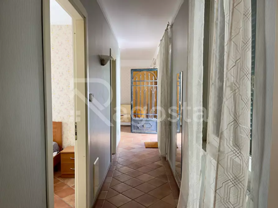 Immagine 23 di Appartamento in affitto  in Via Gandhi a Salerno