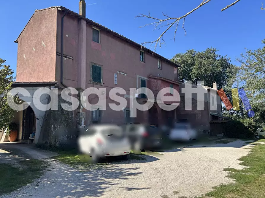 Immagine 1 di Casa indipendente in vendita  in Strada Piscin di Polvere snc a Viterbo
