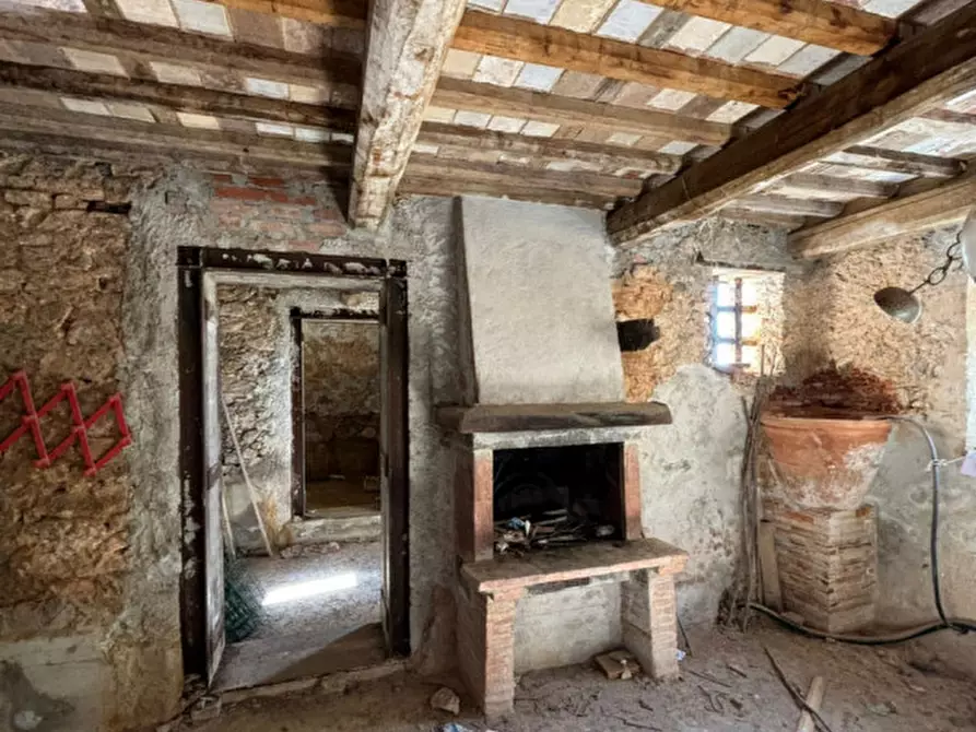 Immagine 6 di Casa indipendente in vendita  in Via Prado di Sopra a Camaiore