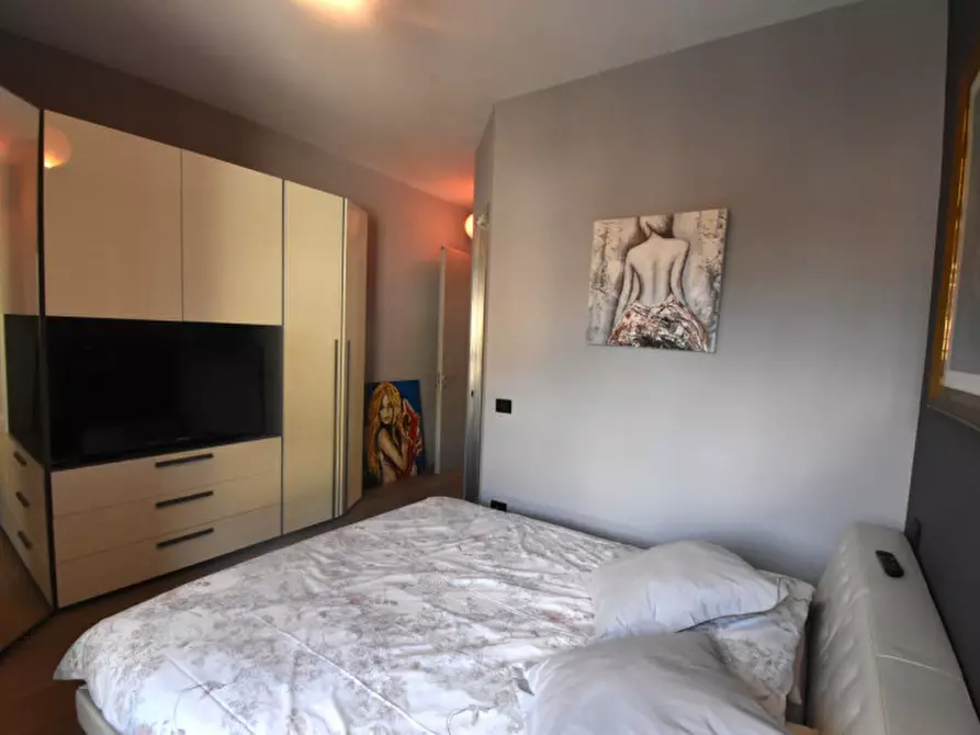 Immagine 25 di Appartamento in vendita  in Via Gian Francesco Albani a Roma