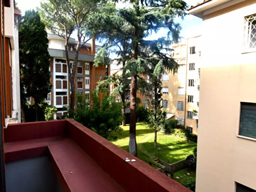Immagine 27 di Appartamento in vendita  in Via Gian Francesco Albani a Roma