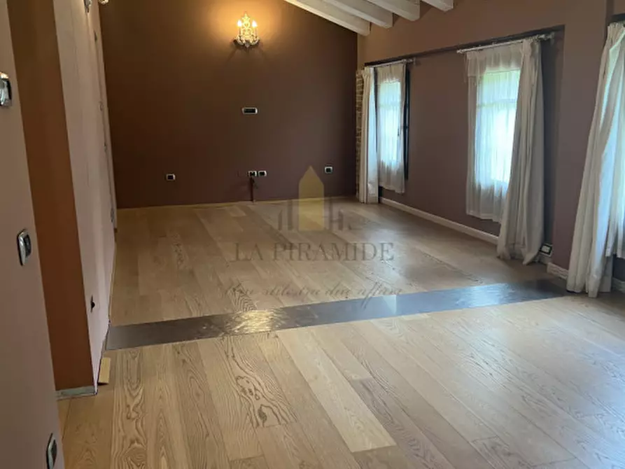 Immagine 18 di Villa in affitto  in Mestrino - Villa con barchessa con destinazione d'uso uffici - RIF 5377 a Mestrino
