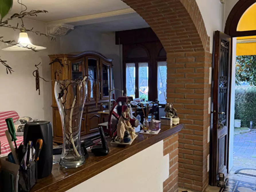 Immagine 10 di Casa bifamiliare in vendita  in Via Valle Santa Fede a Valdobbiadene