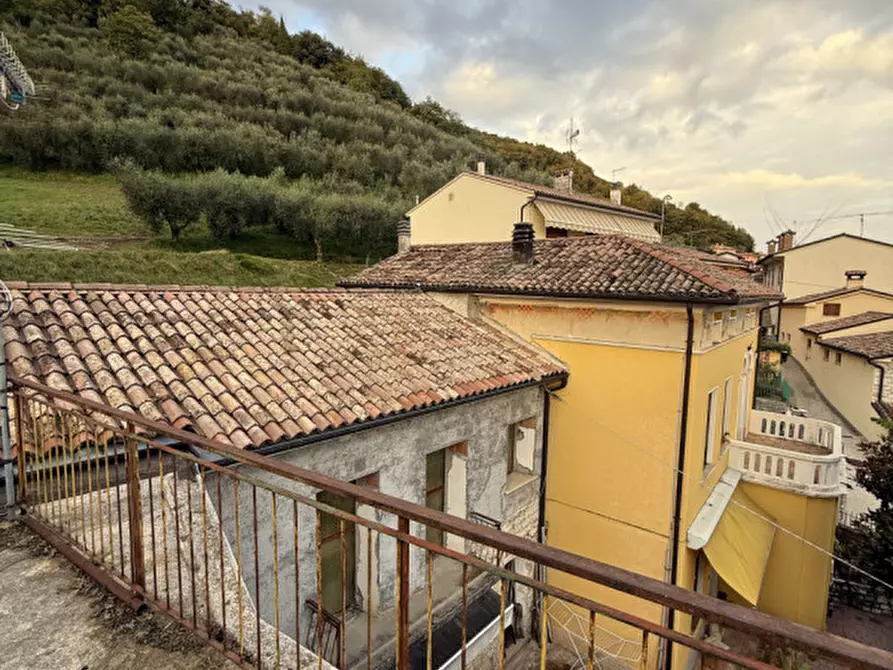Immagine 22 di Casa bifamiliare in vendita  in Via Valle Santa Fede a Valdobbiadene