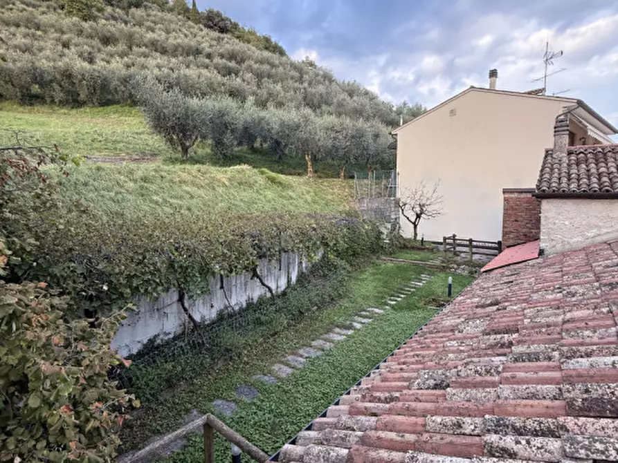 Immagine 23 di Casa bifamiliare in vendita  in Via Valle Santa Fede a Valdobbiadene