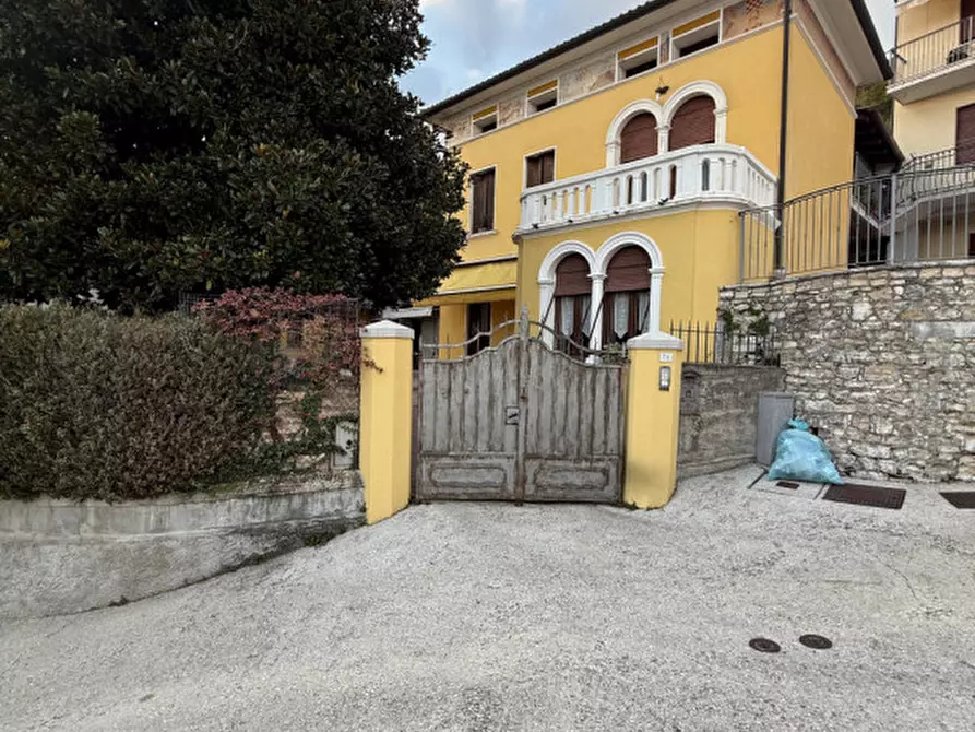 Immagine 27 di Casa bifamiliare in vendita  in Via Valle Santa Fede a Valdobbiadene