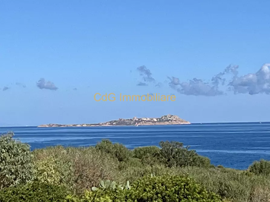Immagine 1 di Appartamento in vendita  in Via Guglielmo Marconi a Golfo Aranci