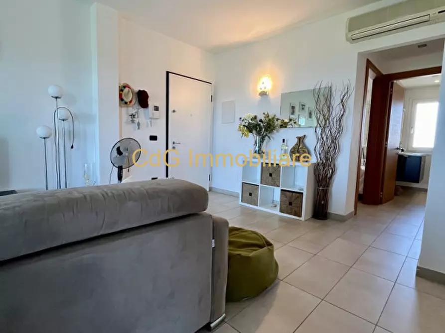 Immagine 9 di Appartamento in vendita  in Via Guglielmo Marconi a Golfo Aranci