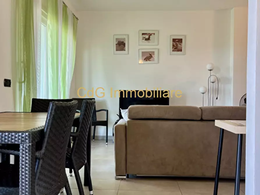 Immagine 10 di Appartamento in vendita  in Via Guglielmo Marconi a Golfo Aranci