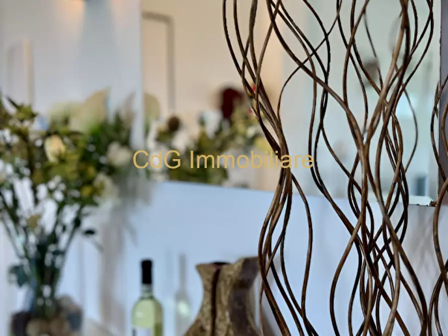 Immagine 11 di Appartamento in vendita  in Via Guglielmo Marconi a Golfo Aranci