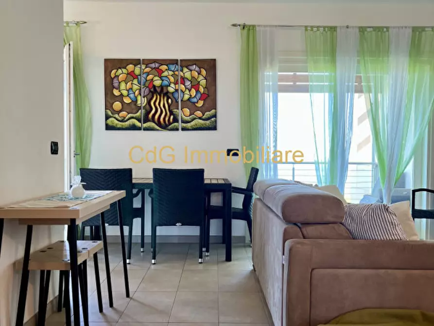 Immagine 18 di Appartamento in vendita  in Via Guglielmo Marconi a Golfo Aranci