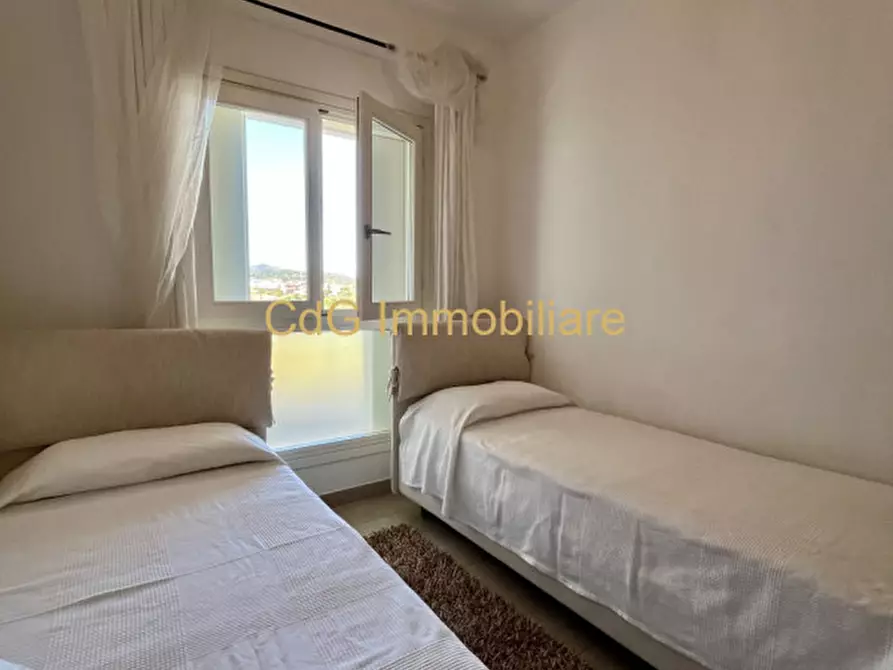 Immagine 23 di Appartamento in vendita  in Via Guglielmo Marconi a Golfo Aranci