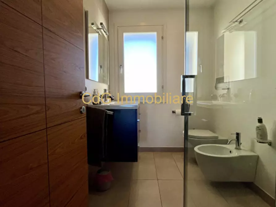 Immagine 24 di Appartamento in vendita  in Via Guglielmo Marconi a Golfo Aranci