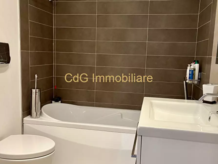 Immagine 35 di Appartamento in vendita  in Via Guglielmo Marconi a Golfo Aranci