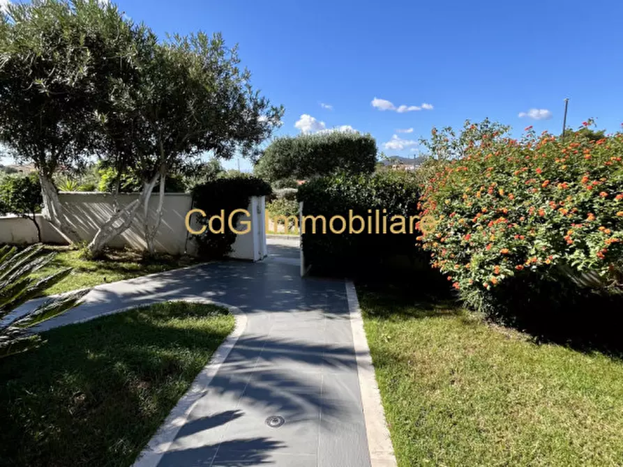 Immagine 53 di Appartamento in vendita  in Via Guglielmo Marconi a Golfo Aranci