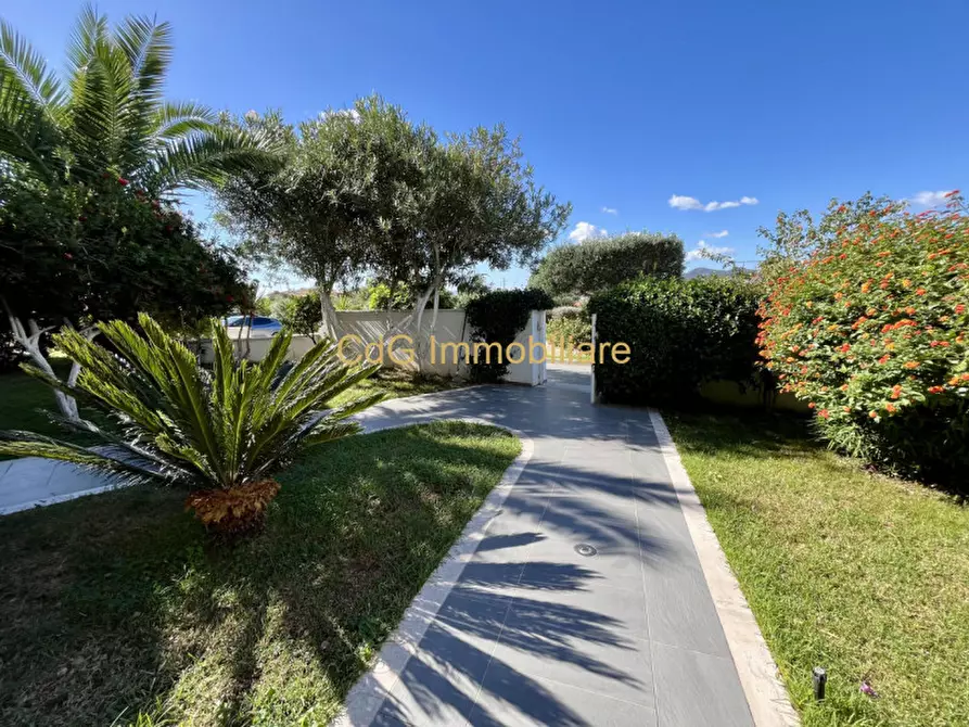 Immagine 57 di Appartamento in vendita  in Via Guglielmo Marconi a Golfo Aranci