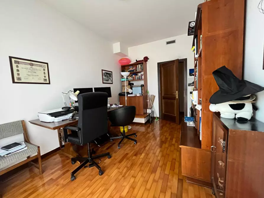 Immagine 2 di Casa trifamiliare in vendita  in via Vigonovese a Padova