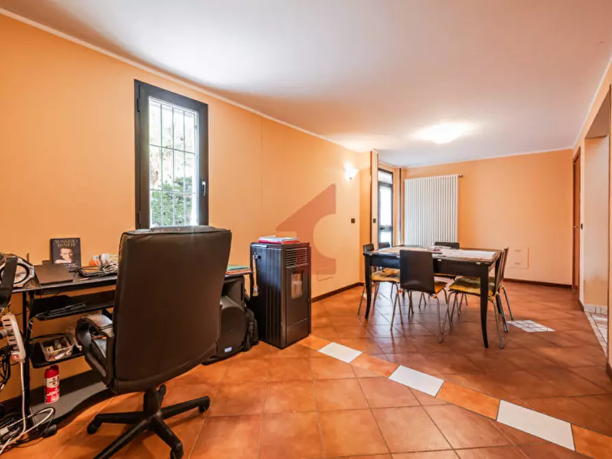 Immagine 11 di Casa bifamiliare in vendita  in Via Brigate Garibaldi 10 a Fontevivo