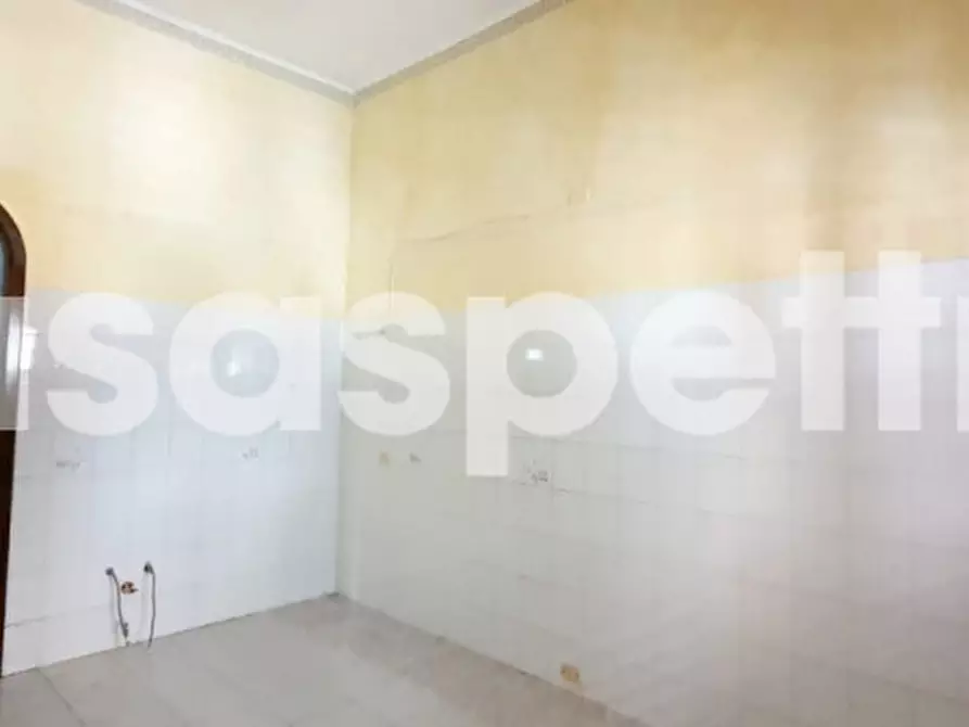 Immagine 8 di Casa indipendente in vendita  in Via Ugo Foscolo 115 a Avola