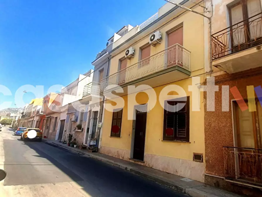 Immagine 31 di Casa indipendente in vendita  in Via Ugo Foscolo 115 a Avola