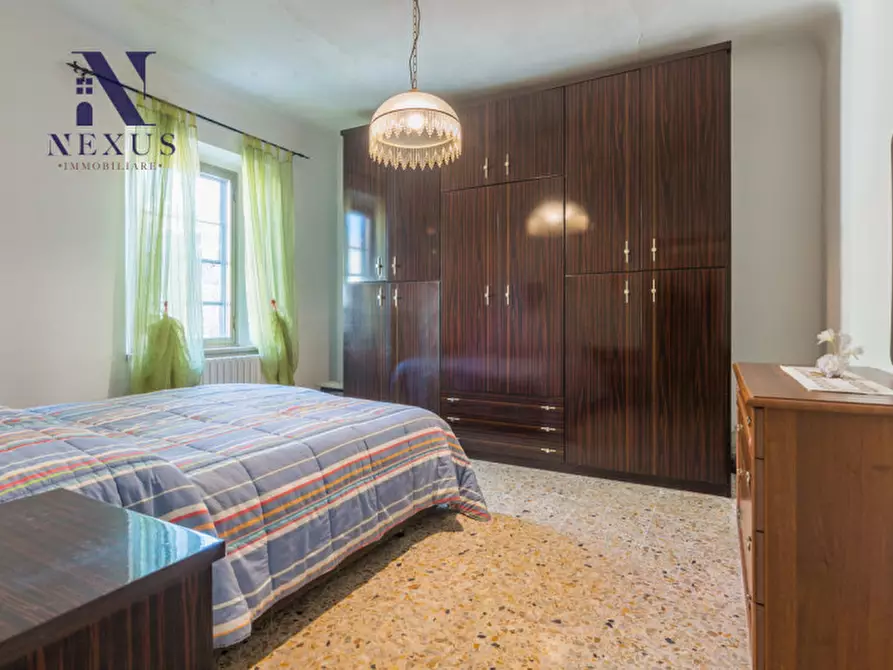 Immagine 9 di Casa indipendente in vendita  a Fano