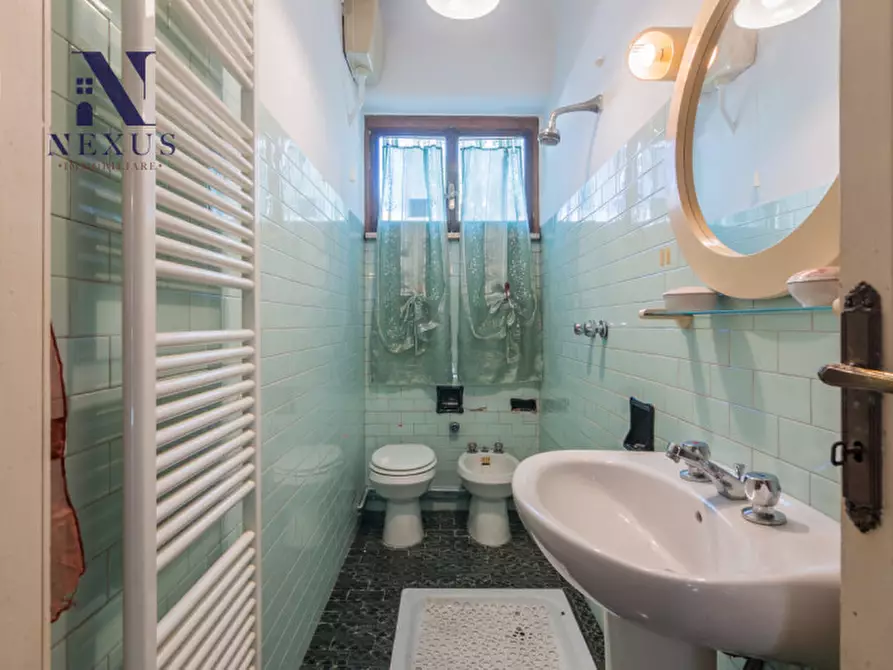 Immagine 13 di Casa indipendente in vendita  a Fano