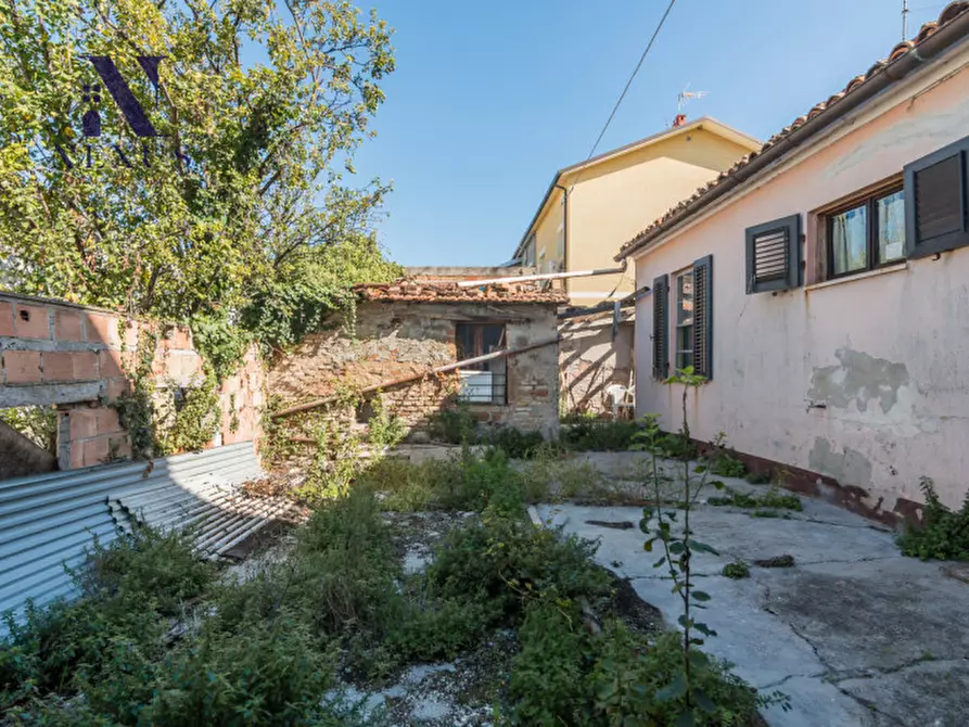 Immagine 23 di Casa indipendente in vendita  a Fano