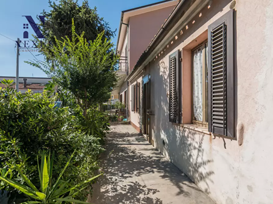 Immagine 29 di Casa indipendente in vendita  a Fano