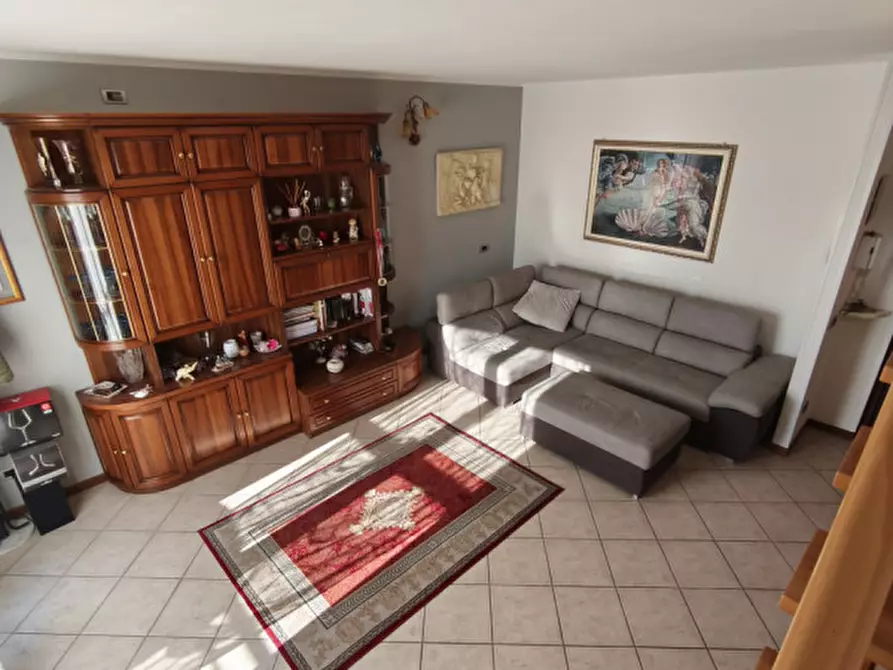 Immagine 15 di Appartamento in vendita  in VIA SCAPACCHIO 20 a Saccolongo