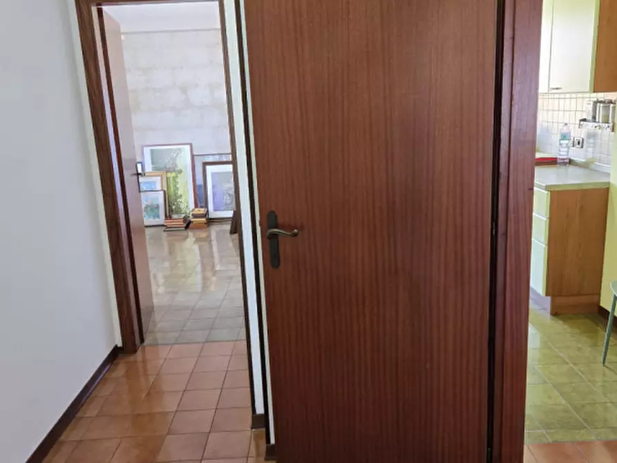 Immagine 20 di Appartamento in vendita  in Via Sporzana, 1 a Parma