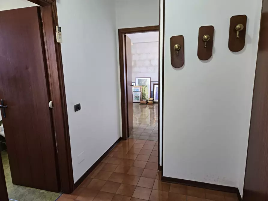 Immagine 22 di Appartamento in vendita  in Via Sporzana, 1 a Parma