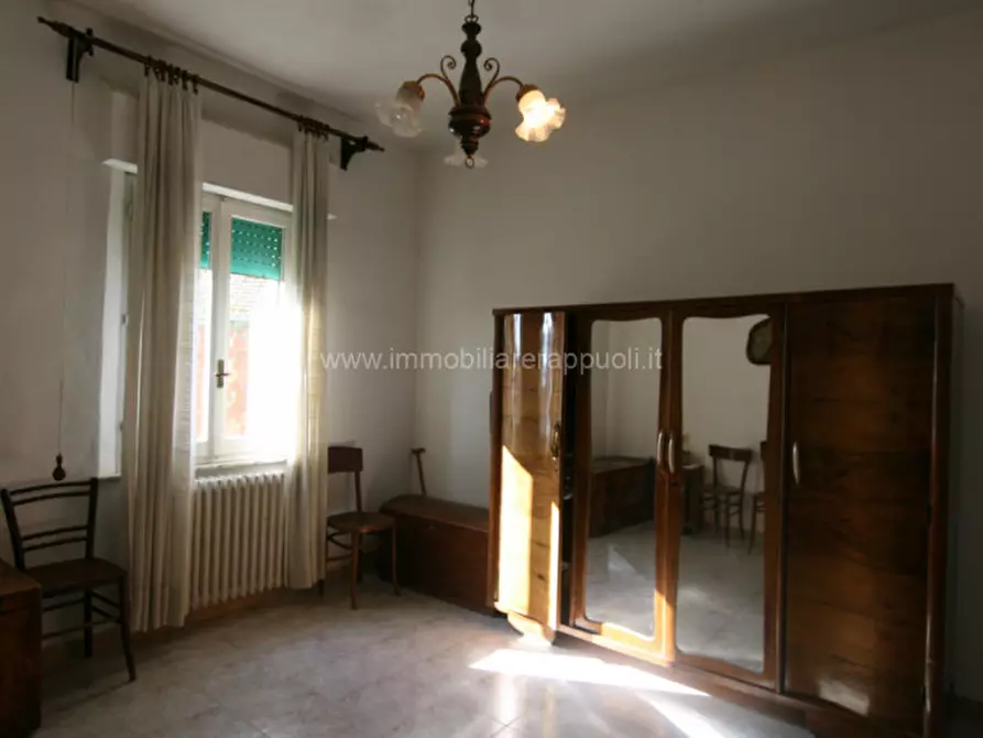 Immagine 4 di Casa indipendente in vendita  a Lucignano