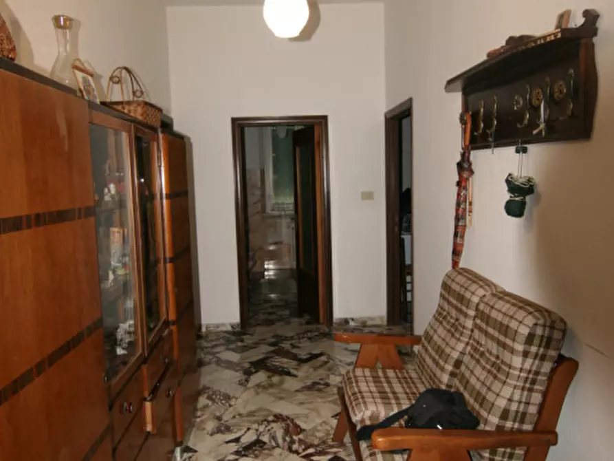 Immagine 5 di Casa indipendente in vendita  a Lucignano