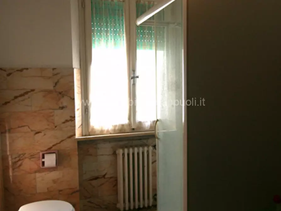 Immagine 9 di Casa indipendente in vendita  a Lucignano