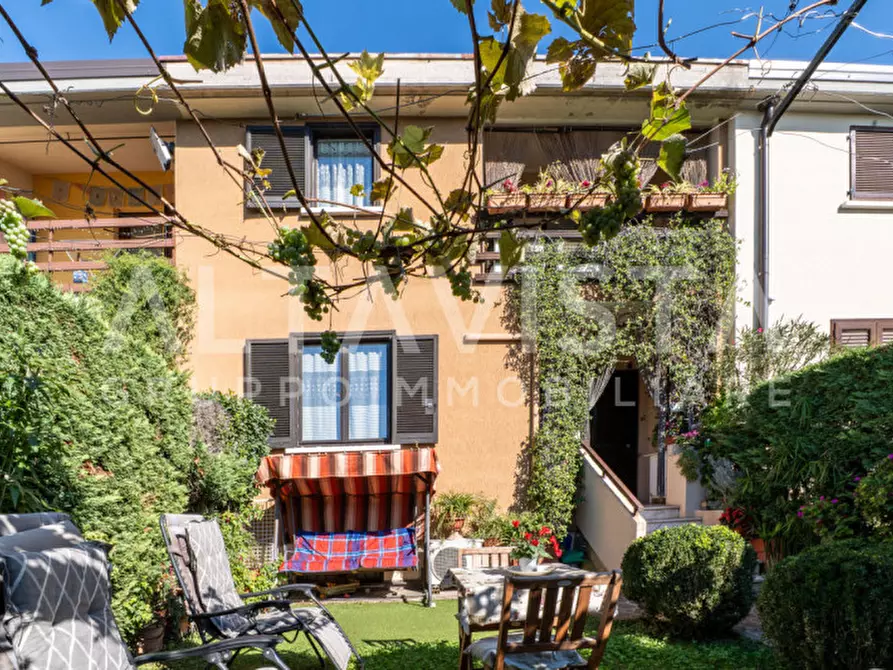 Immagine 2 di Villetta a schiera in vendita  in Via Fratelli Kennedy a Rezzato