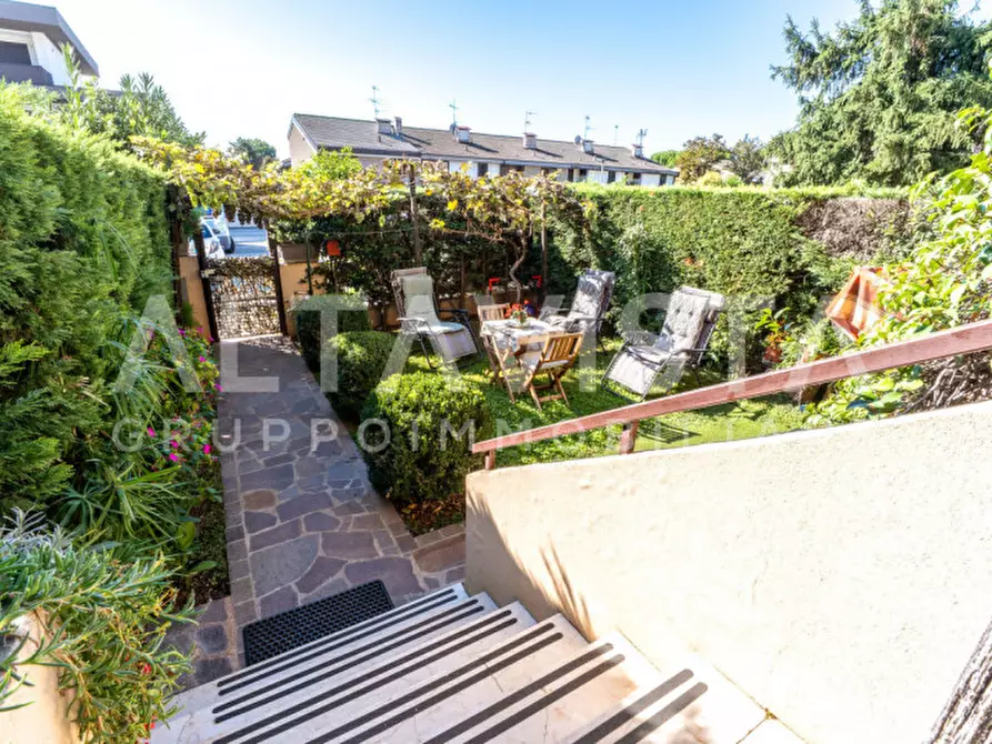 Immagine 8 di Villetta a schiera in vendita  in Via Fratelli Kennedy a Rezzato