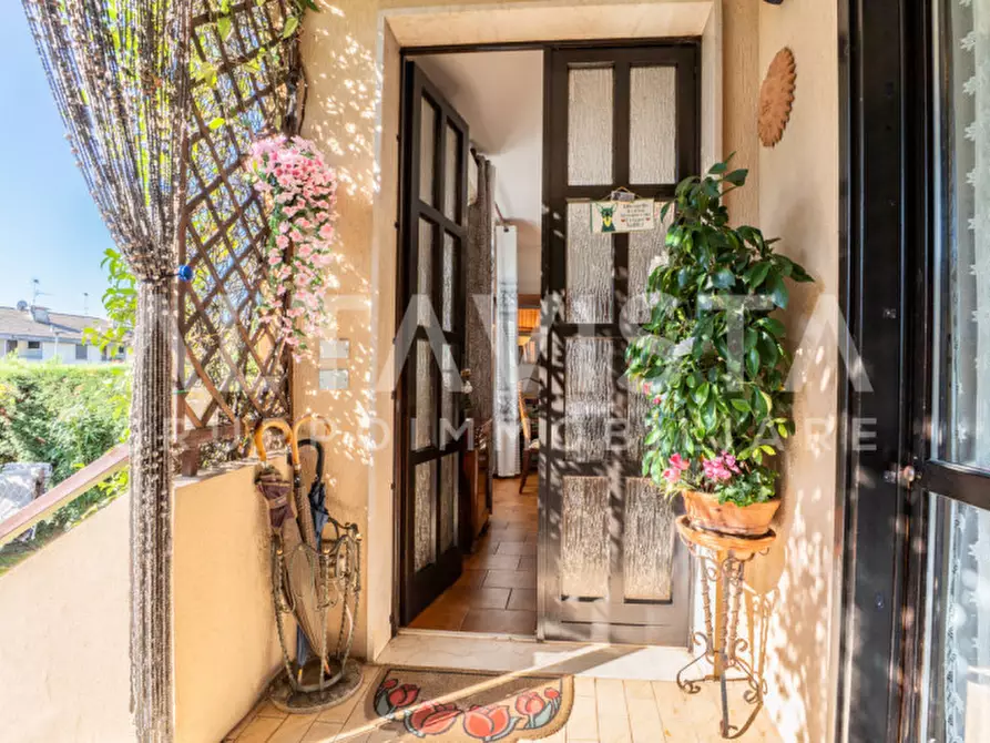 Immagine 11 di Villetta a schiera in vendita  in Via Fratelli Kennedy a Rezzato