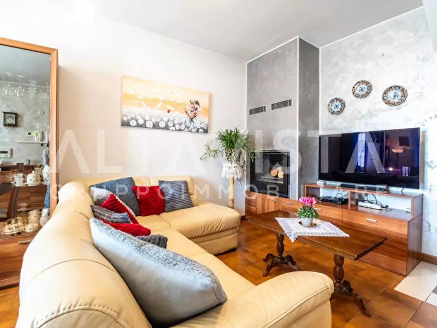 Immagine 16 di Villetta a schiera in vendita  in Via Fratelli Kennedy a Rezzato