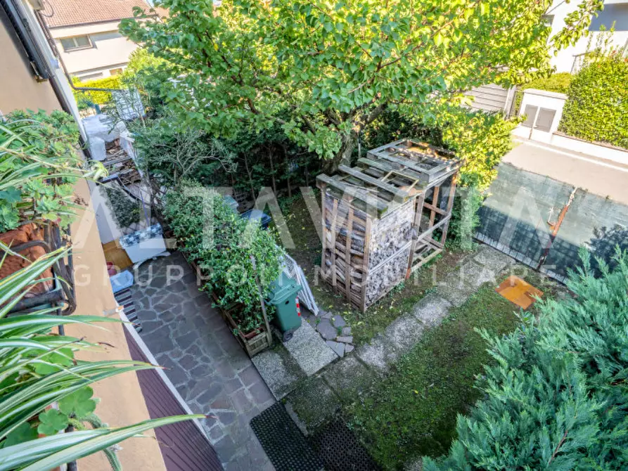 Immagine 40 di Villetta a schiera in vendita  in Via Fratelli Kennedy a Rezzato