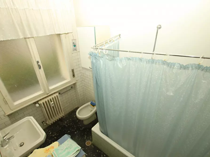 Immagine 10 di Appartamento in vendita  in Via Galizia - Galizienstraße a Laives .Leifers.